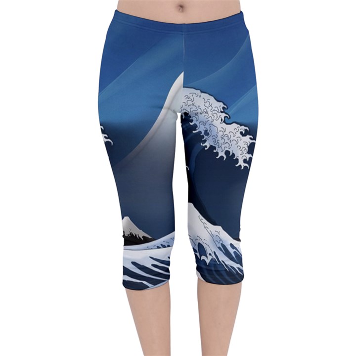 The Great Wave Off Kanagawa Velvet Capri Leggings 