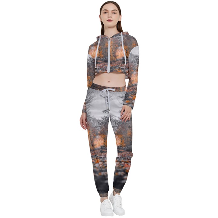 Breathe In Nature Background Cropped Zip Up Lounge Set