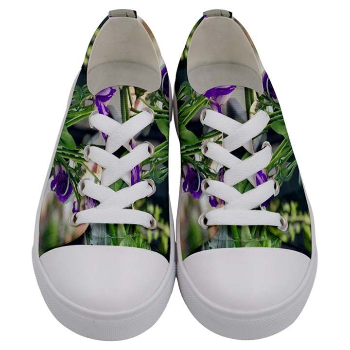 Cute Flower Wallpaper Kids  Low Top Canvas Sneakers