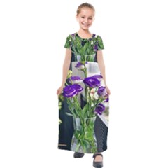 Cute Flower Wallpaper Kids  Short Sleeve Maxi Dress by artworkshop