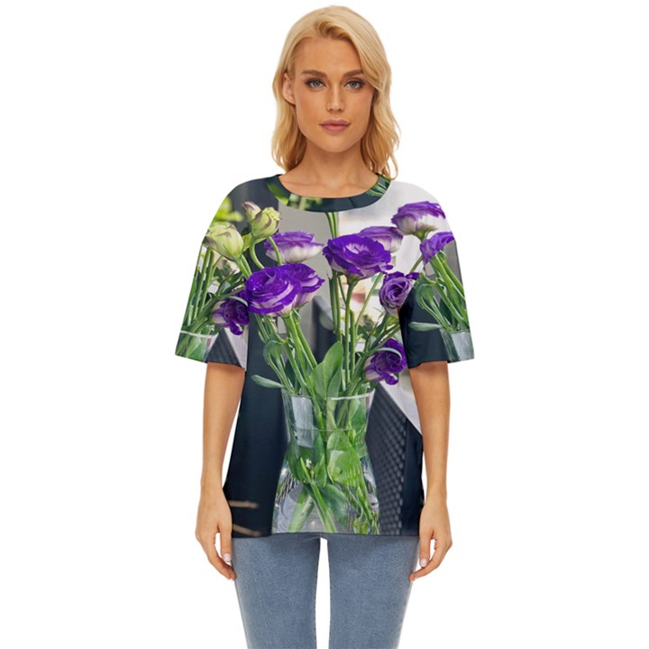 Cute Flower Wallpaper Oversized Basic Tee