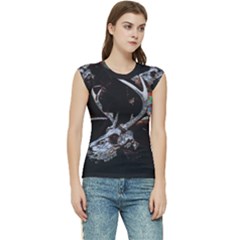 Deer Skull Women s Raglan Cap Sleeve Tee by MonfreyCavalier