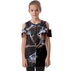 Deer Skull Fold Over Open Sleeve Top by MonfreyCavalier