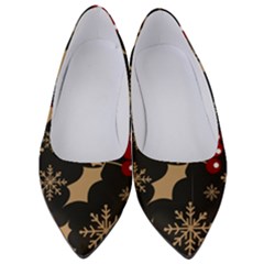 Christmas-pattern-with-snowflakes-berries Women s Low Heels