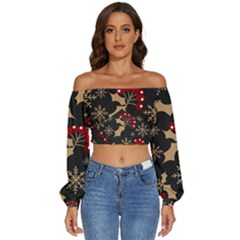 Christmas-pattern-with-snowflakes-berries Long Sleeve Crinkled Weave Crop Top