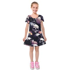 Halloween Party Skulls, Demonic Pumpkins Pattern Kids  Short Sleeve Velvet Dress