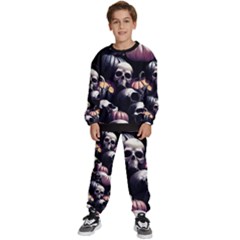 Halloween Party Skulls, Demonic Pumpkins Pattern Kids  Sweatshirt Set