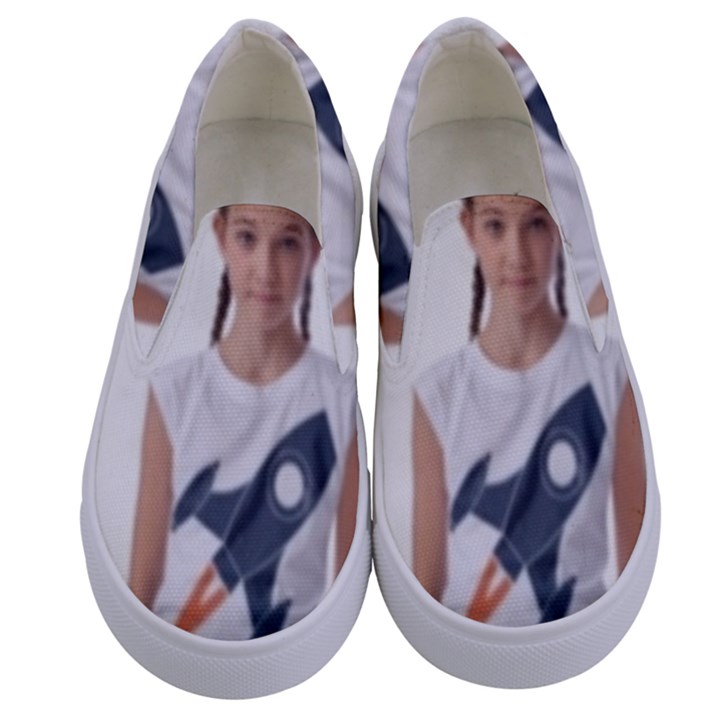 Img 20230716 195940 Img 20230716 200008 Kids  Canvas Slip Ons