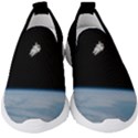 Amazing Stunning Astronaut Amazed Kids  Slip On Sneakers View1