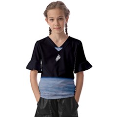 Amazing Stunning Astronaut Amazed Kids  V-neck Horn Sleeve Blouse by Proyonanggan