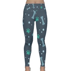 Bons Foot Prints Pattern Background Lightweight Velour Classic Yoga Leggings by Bangk1t