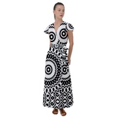 Circular Concentric Radial Symmetry Abstract Flutter Sleeve Maxi Dress by pakminggu