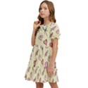 Pig Animal Love Romance Seamless Texture Pattern Kids  Puff Sleeved Dress View3