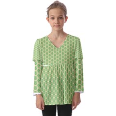 Another-green-design Another-green-design Kids  V Neck Casual Top