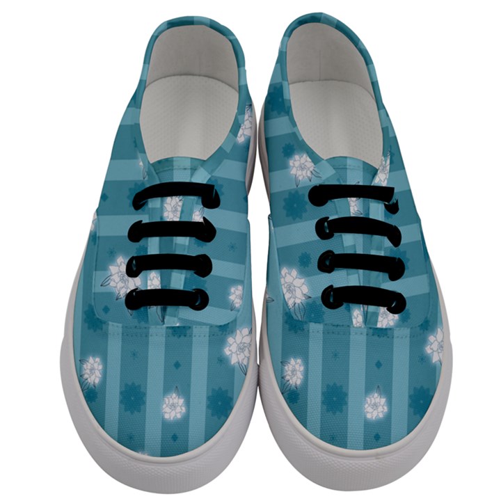 Gardenia Flowers White Blue Men s Classic Low Top Sneakers