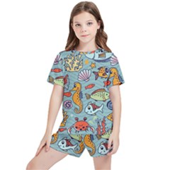 Cartoon Underwater Seamless Pattern With Crab Fish Seahorse Coral Marine Elements Kids  Tee And Sports Shorts Set by Grandong