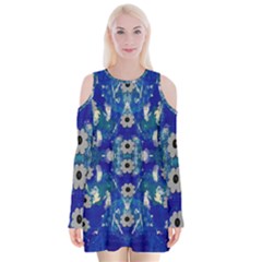 Oilpainting Blue Flowers In The Peaceful Night Velvet Long Sleeve Shoulder Cutout Dress