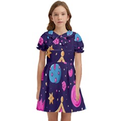 Pattern Royal Crowns Kids  Bow Tie Puff Sleeve Dress by pakminggu