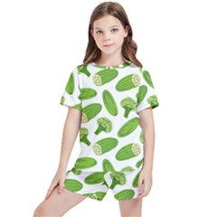 Vegetable Pattern With Composition Broccoli Kids  T-shirt And Sports Shorts Set by pakminggu