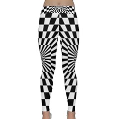 Optical-illusion-chessboard-tunnel Classic Yoga Leggings by Bedest