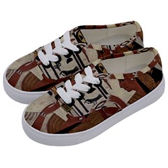 Hieroglyphics-goddess-queen Kids  Classic Low Top Sneakers by Bedest