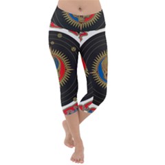 The Grateful Dead Lightweight Velour Capri Yoga Leggings by Cowasu