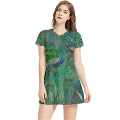 Peacock Paradise Jungle Women s Sports Skirt by Bedest