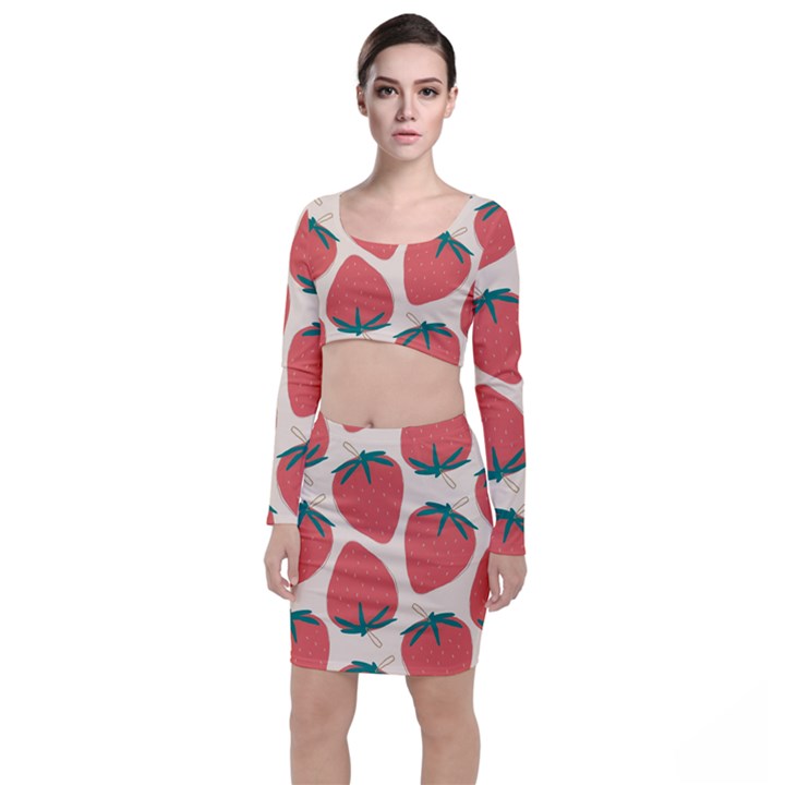 Seamless Strawberry Pattern Vector Top and Skirt Sets