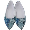 Chinese Style 3d Embossed Blue Peacock Oil Painting Women s Low Heels View1