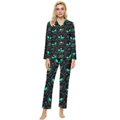 Alien Green Black Pattern Womens  Long Sleeve Velvet Pocket Pajamas Set by Ndabl3x