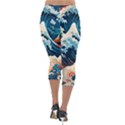 Wave pattern Lightweight Velour Capri Leggings  View2