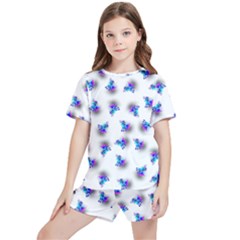 Last Unicorn  Kids  T-shirt And Sports Shorts Set by Internationalstore