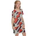 Shapes In Retro Colors On A Green Background Kids  Short Sleeve Tiered Mini Dress View3