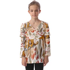 Fur Big Cat Spots Zoo Fast Hunter Kids  V Neck Casual Top by Pakjumat