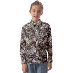 Climbing Plant At Outdoor Wall Kids  Long Sleeve Shirt by dflcprintsclothing