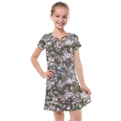 Climbing Plant At Outdoor Wall Kids  Cross Web Dress