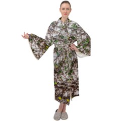 Climbing Plant At Outdoor Wall Maxi Velvet Kimono