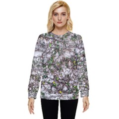 Climbing Plant At Outdoor Wall Hidden Pocket Sweatshirt