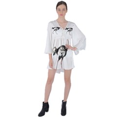 Ostrich T-shirtsteal Your Heart Ostrich 05 T-shirt V-neck Flare Sleeve Mini Dress