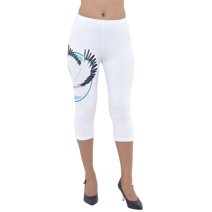 Pelican T-shirtwhite Look Calm Pelican 08 T-shirt (1) Lightweight Velour Capri Leggings 