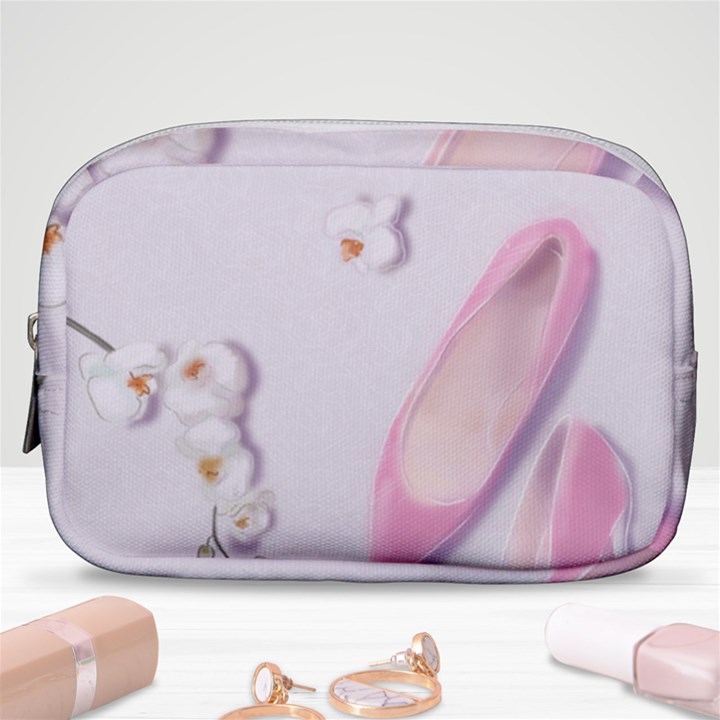 Shoes Make Up Pouch (Small)