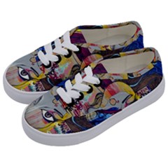 Graffiti-mural-street-art-painting Kids  Classic Low Top Sneakers by Ket1n9