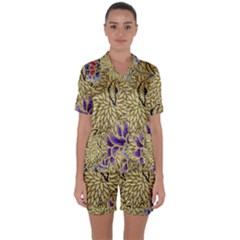 Traditional Art Batik Pattern Satin Short Sleeve Pajamas Set by Ket1n9