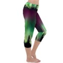 Aurora-borealis-northern-lights Capri Yoga Leggings View3