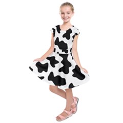 Animal-print-black-and-white-black Kids  Short Sleeve Dress by Ket1n9