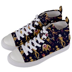 Alien Surface Pattern Women s Mid-top Canvas Sneakers by Ket1n9