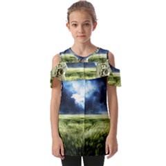 Astronaut Fold Over Open Sleeve Top by Ket1n9