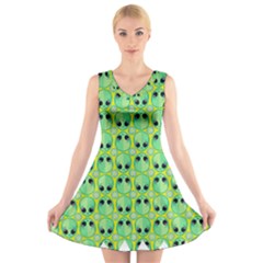 Alien Pattern- V-neck Sleeveless Dress by Ket1n9