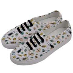 Insect Animal Pattern Men s Classic Low Top Sneakers by Ket1n9