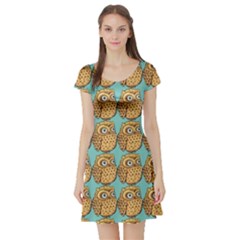 Owl-pattern-background Short Sleeve Skater Dress by Grandong